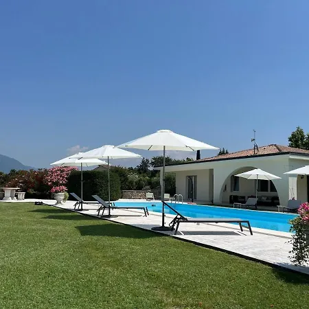 Apartment New Tosca With Pool In Bardolino *